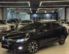 HONDA CIVIC 1.8 LXS 16V FLEX 4P AUTOMÁTICO HONDA CIVIC 1.8 LXS 16V FLEX 4P AUTOMÁTICO