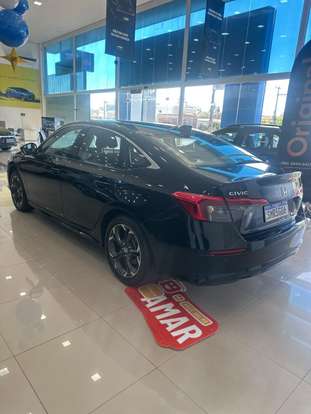 HONDA-CIVIC-2024