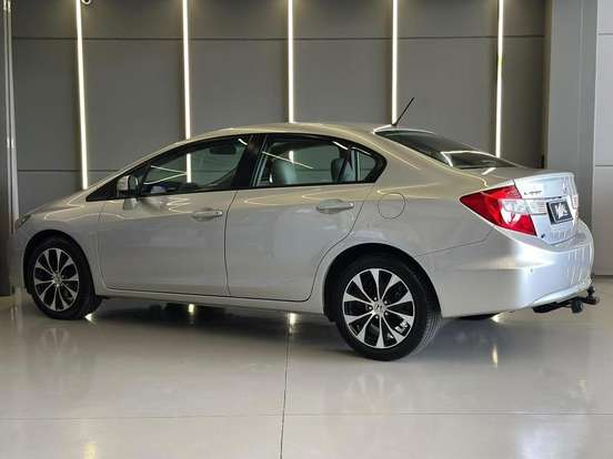 HONDA-CIVIC-2.0 LXR 16V FLEX 4P AUTOMÁTICO HONDA-CIVIC-2015