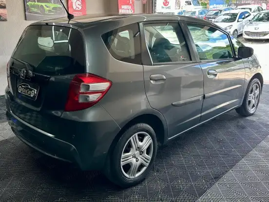 HONDA-FIT-2013