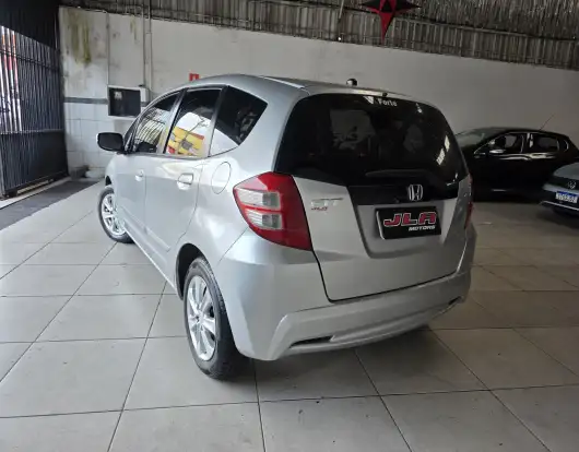 HONDA-FIT-2012