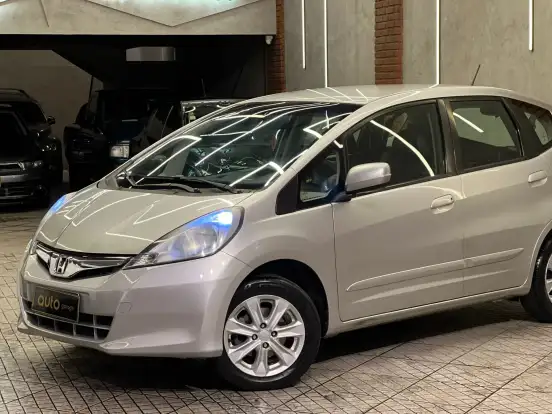 HONDA-FIT-1.4 LX 16V FLEX 4P MANUAL HONDA-FIT-2013