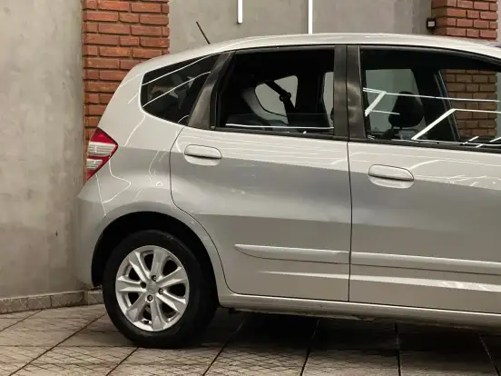 HONDA-FIT-1.4 LX 16V FLEX 4P MANUAL HONDA-FIT-2013