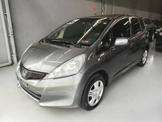 HONDA-FIT-2012