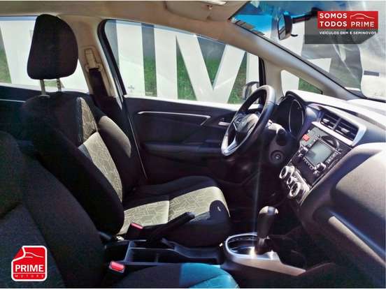 HONDA-FIT-2015