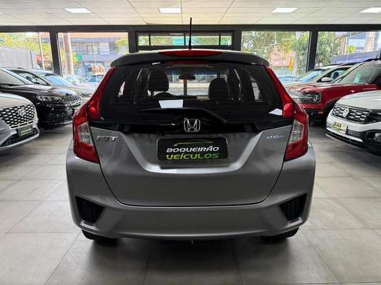 HONDA-FIT-2015