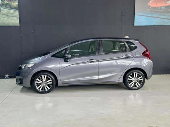 HONDA-FIT-2015