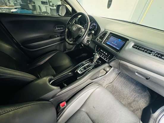 HONDA-HR-V-2021