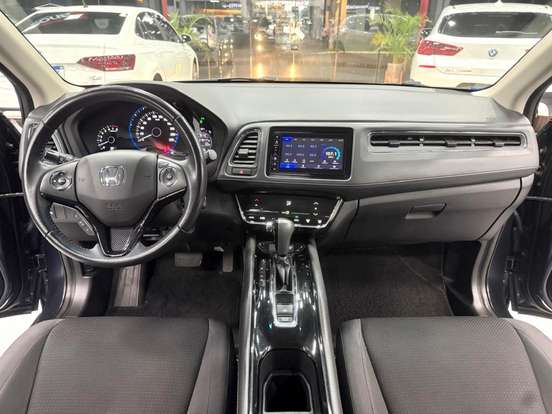 HONDA-HR-V-2019