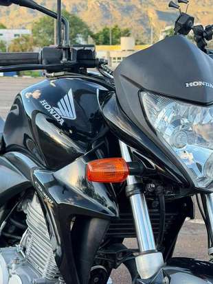 HONDA-CB 300R-2015