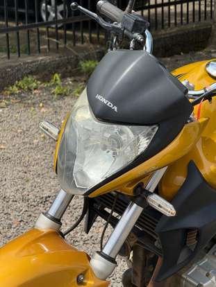 HONDA-CB 300R-2011