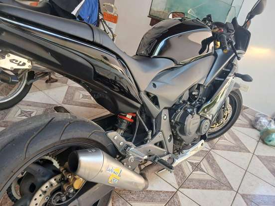 HONDA-CBR 600F HONDA-CBR 600F-2012