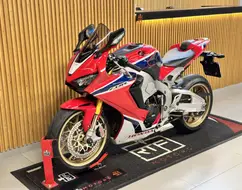 HONDA CBR 1000RR FIREBLADE HONDA CBR 1000RR FIREBLADE