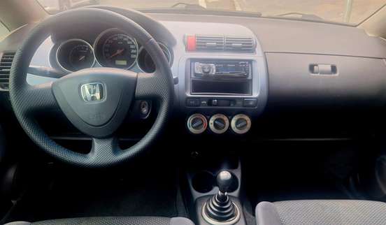 HONDA-FIT-2008