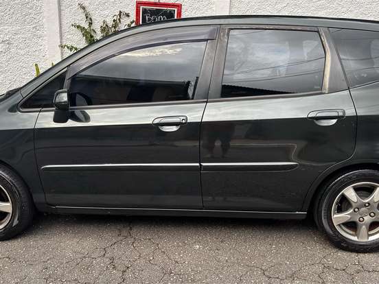 HONDA-FIT-1.4 LX 8V GASOLINA 4P AUTOMÁTICO HONDA-FIT-2006