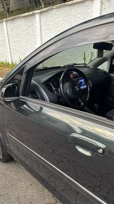 HONDA-FIT-2006