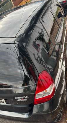 HONDA-FIT-2006