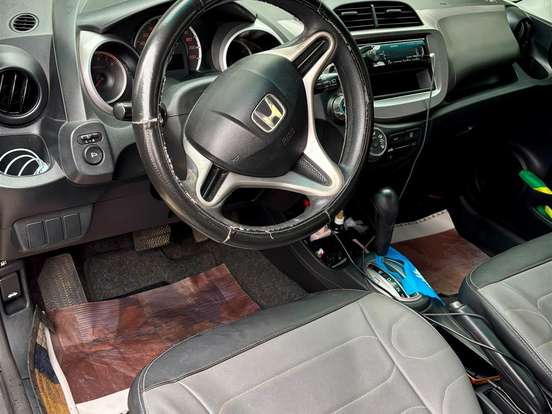 HONDA-FIT-1.4 LXL 16V FLEX 4P AUTOMÁTICO HONDA-FIT-2010
