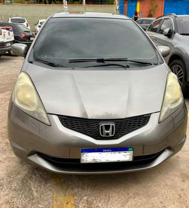 HONDA-FIT-2010