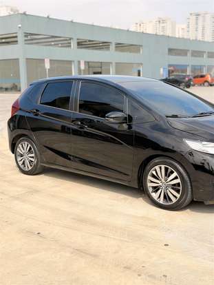 HONDA-FIT-2015