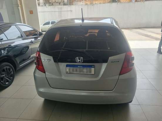 HONDA-FIT-2009