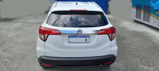 HONDA-HR-V-2016
