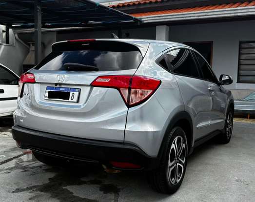HONDA-HR-V-1.8 16V FLEX LX 4P AUTOMÁTICO HONDA-HR-V-2018