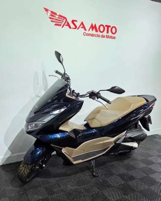 HONDA-PCX 160 DLX-2025