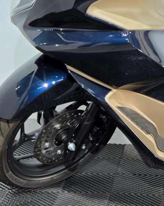 HONDA-PCX 160 DLX-2025