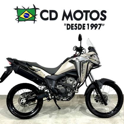 HONDA XRE 300 SAHARA ADVENTURE 
