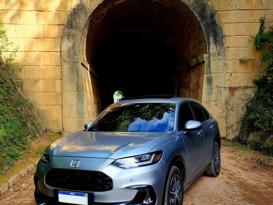 HONDA-ZR-V-2.0 i-VTEC GASOLINA TOURING CVT HONDA-ZR-V-2023