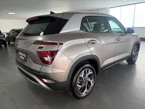 HYUNDAI-CRETA-2022