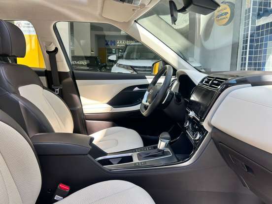 HYUNDAI-CRETA-2023