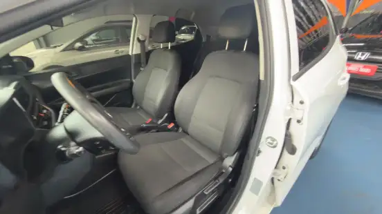 HYUNDAI-HB20-2019