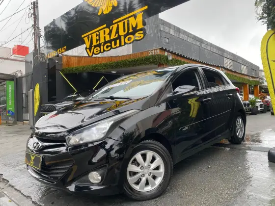 HYUNDAI HB20 1.6 COMFORT PLUS 16V FLEX 4P AUTOMÁTICO