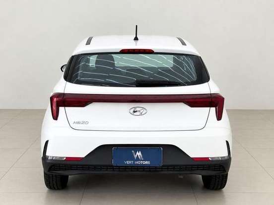 HYUNDAI-HB20-2022