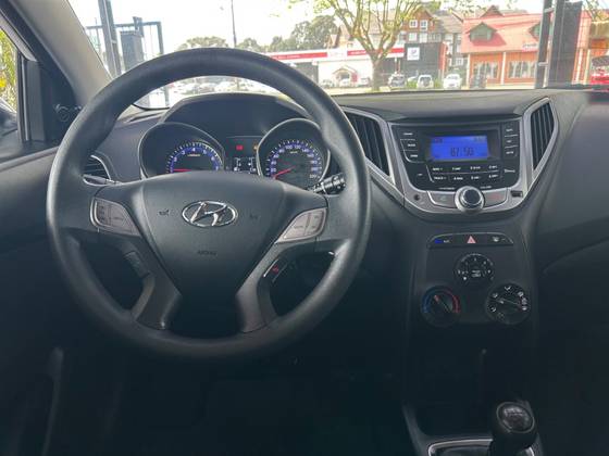HYUNDAI HB20 1.0 COMFORT 12V FLEX 4P MANUAL