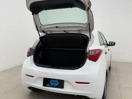 HYUNDAI-HB20-1.0 COMFORT 12V FLEX 4P MANUAL HYUNDAI-HB20-2012