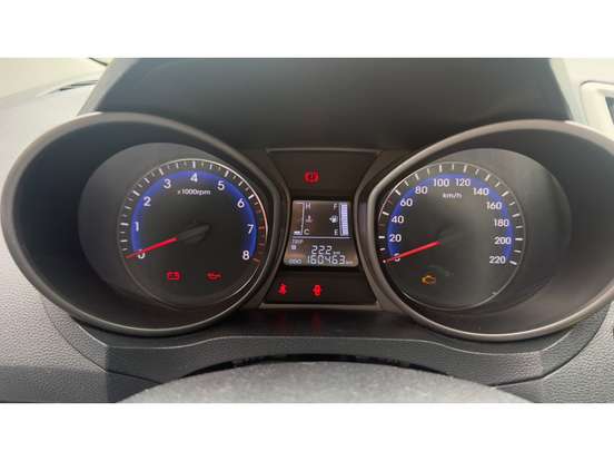 HYUNDAI-HB20-2017