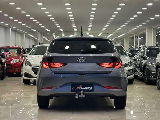 HYUNDAI-HB20-2022