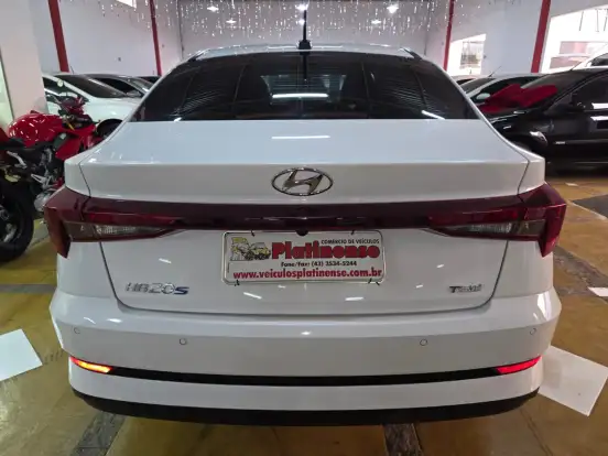 HYUNDAI-HB20S-2024
