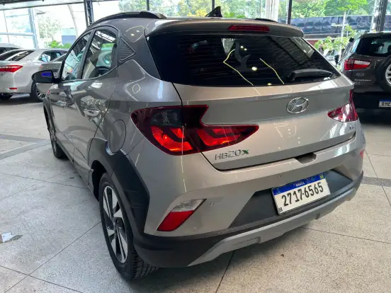 HYUNDAI-HB20X-1.6 16V FLEX DIAMOND AUTOMÁTICO HYUNDAI-HB20X-2021