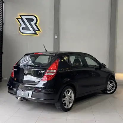 HYUNDAI-I30-2.0 MPFI GLS 16V GASOLINA 4P MANUAL HYUNDAI-I30-2010