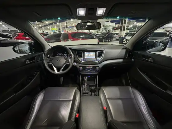 HYUNDAI-TUCSON-2020
