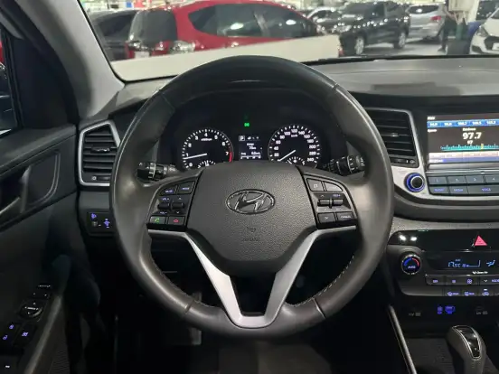 HYUNDAI-TUCSON-1.6 16V T-GDI GASOLINA GLS ECOSHIFT HYUNDAI-TUCSON-2020