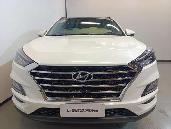 HYUNDAI-TUCSON-2024