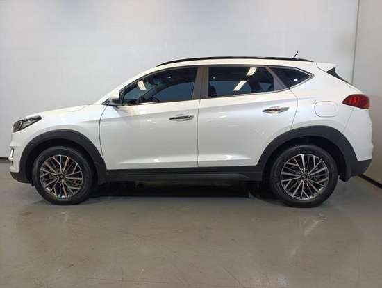 HYUNDAI-TUCSON-2024