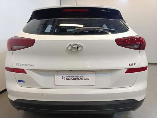 HYUNDAI-TUCSON-2024