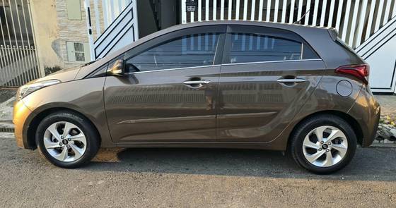 HYUNDAI HB20 1.6 COMFORT PLUS 16V FLEX 4P AUTOMÁTICO