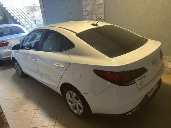 HYUNDAI-HB20S-2021